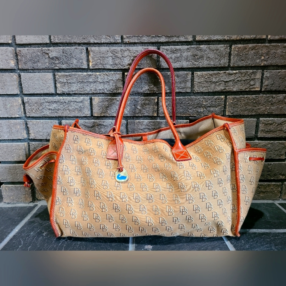 Dooney & Bourke Weekender